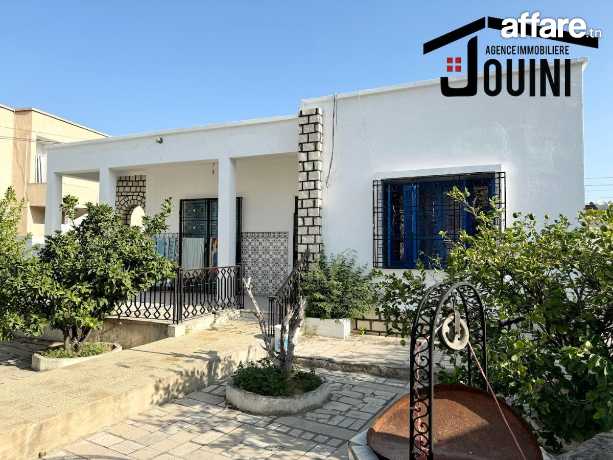 Villa Plain Pied 816 m² à Hammam Lif