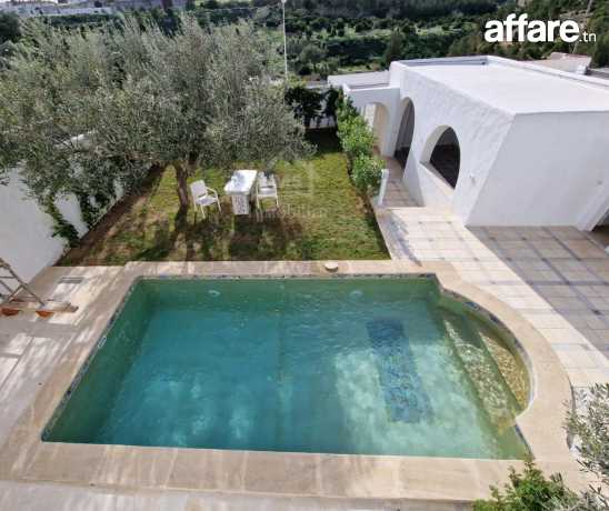 Villa toute neuve avec piscine à Hammamet Nord à vendre  