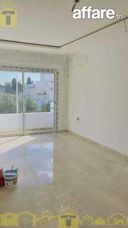 bel appartement en plein cv Hammamet