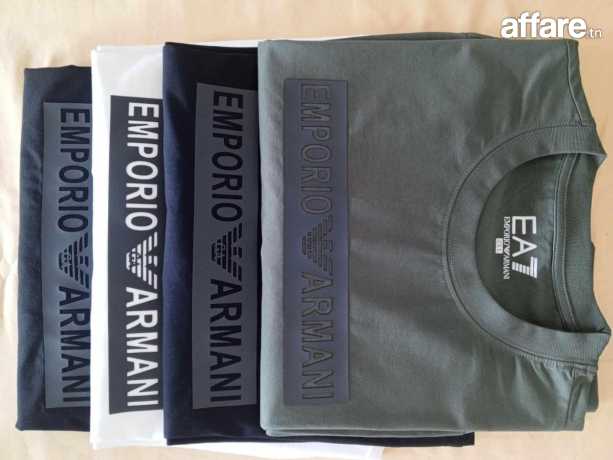 Tee-shirt de la marque Emporio armani