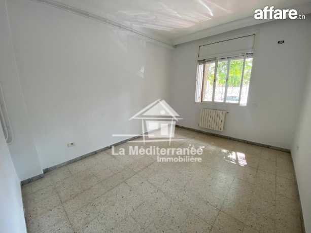 A vendre appartement s+2 Rdc au Bardo