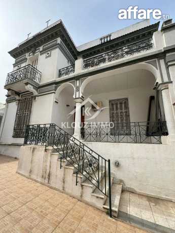 Villa Style Américain Située à Centre Ville Bizerte 